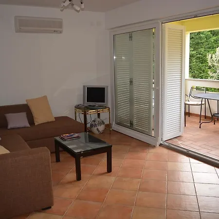 Silva Apartment *